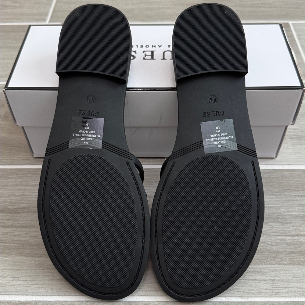 GUESS Women's Black Elyho Jelly Cutout Logo Flat Sandals size 10 - Picture 4 of 6